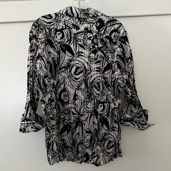 Como by Fred David Black White Abstract Floral Blouse Size XL - Picture 6 of 12